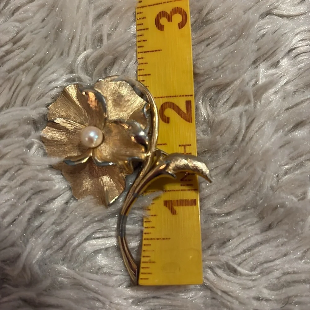 Vintage Signed Marcel Boucher Brushed Goldtone Faux Pearl Pansy Brooch Pin